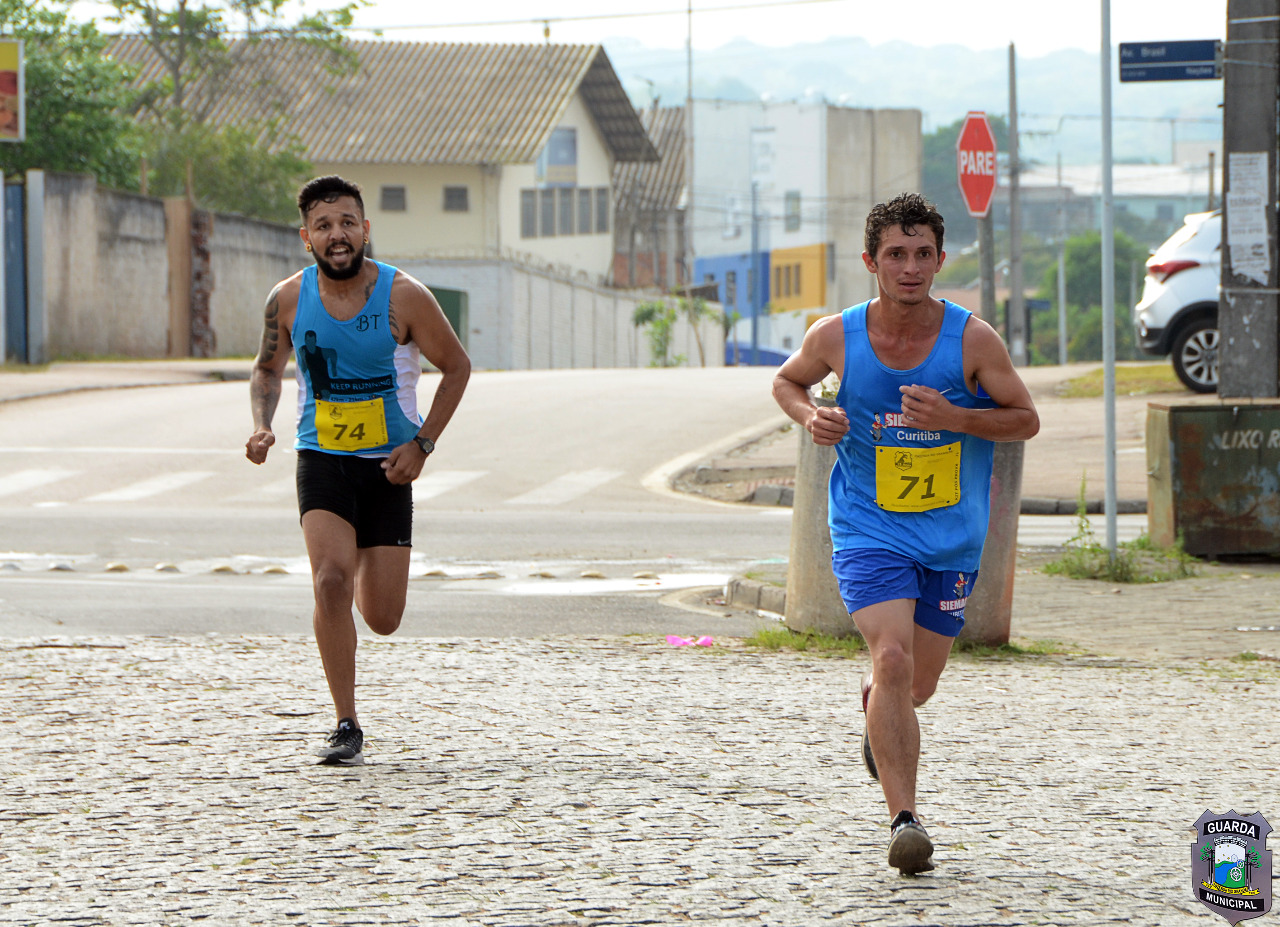 Prova comemorativa aos 15 anos da Guarda Municipal toma as ruas da cidade Prova comemorativa aos 15 anos da Guarda Municipal toma as ruas da cidade