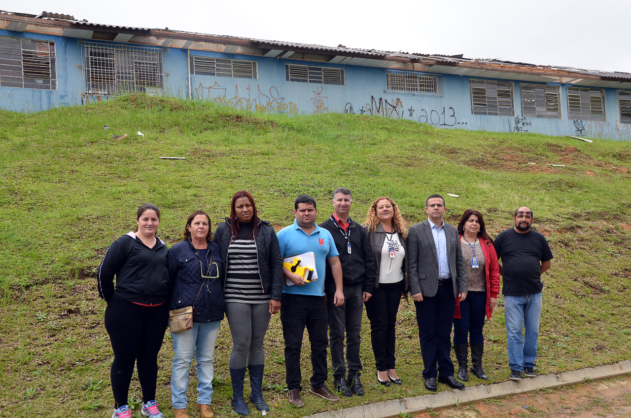 Alunos de colégio atingido pelas chuvas devem ter aulas em breve Alunos de colégio atingido pelas chuvas devem ter aulas em breve