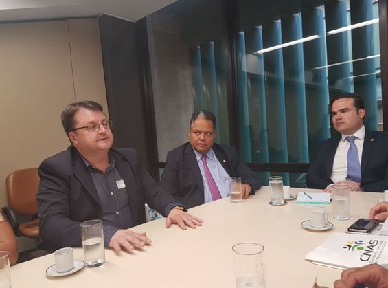 Em Brasília, secretário defende ampliação de recursos para a Assistência Social Em Brasília, secretário defende ampliação de recursos para a Assistência Social