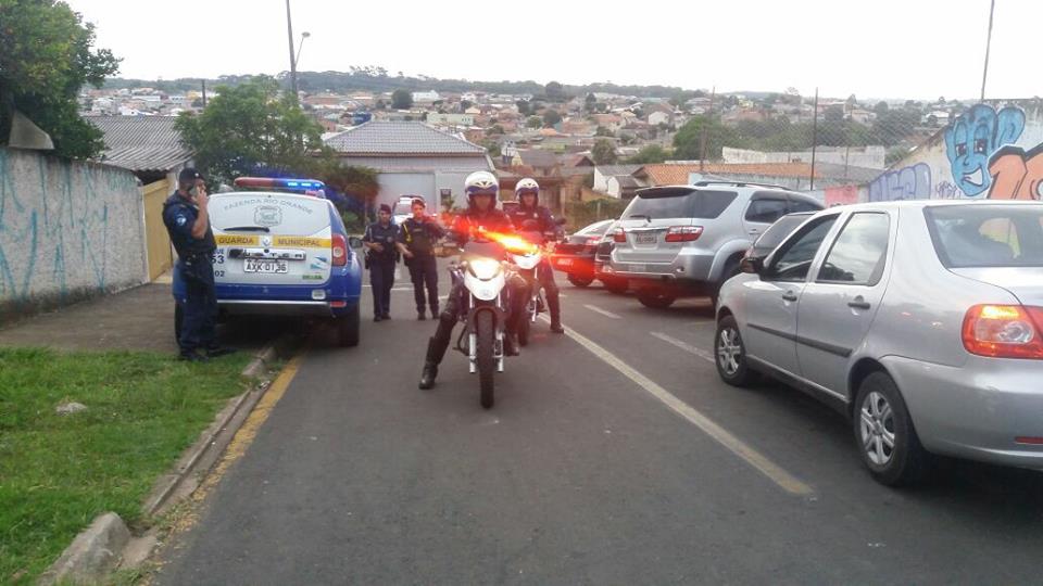 Guarda Municipal de Fazenda Rio Grande atende denúncias pelo aplicativo Whatsapp Guarda Municipal de Fazenda Rio Grande atende denúncias pelo aplicativo Whatsapp