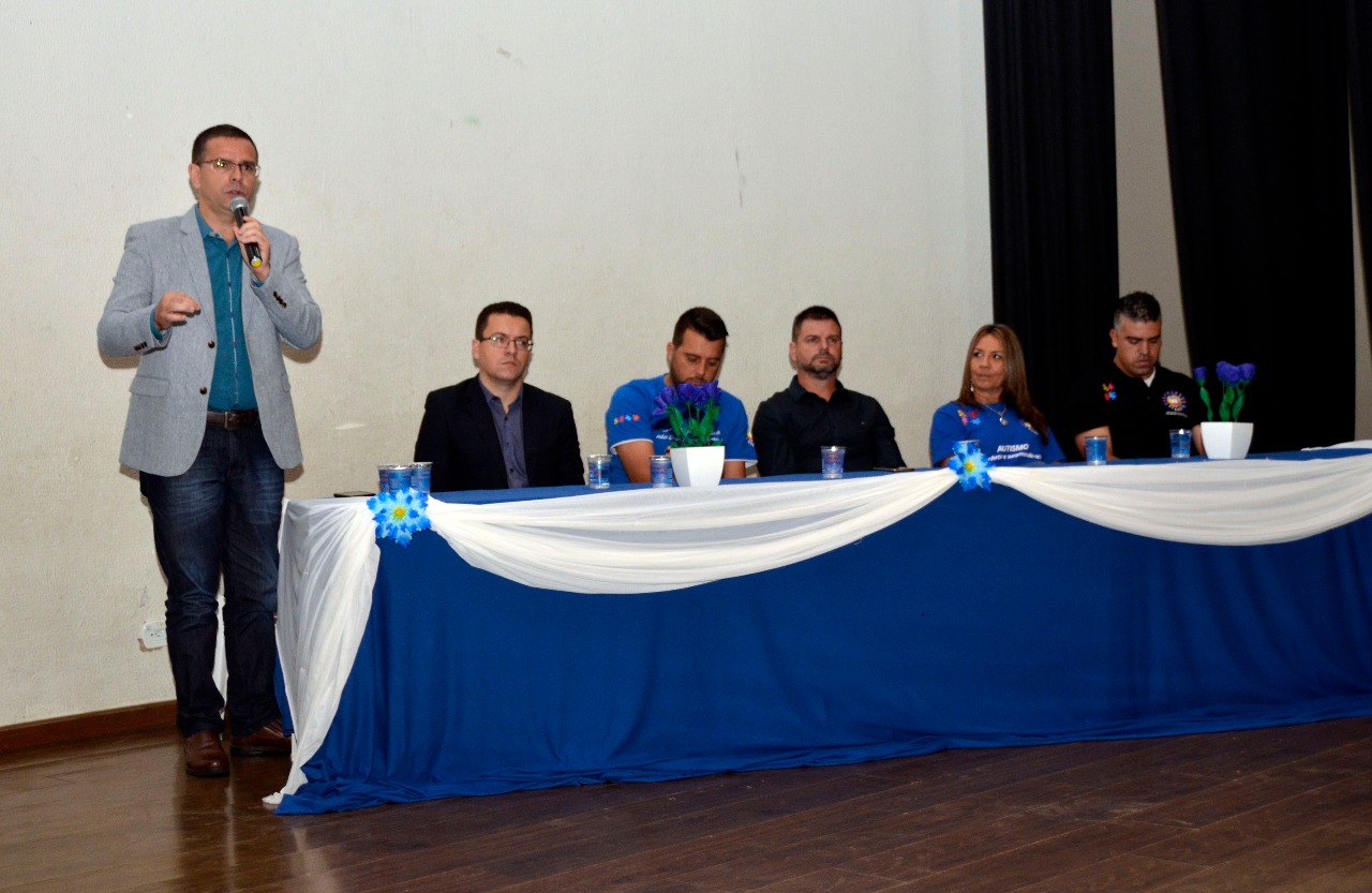 Fazenda Rio Grande valoriza educadores no Dia Mundial de Conscientização do Autismo Fazenda Rio Grande valoriza educadores no Dia Mundial de Conscientização do Autismo