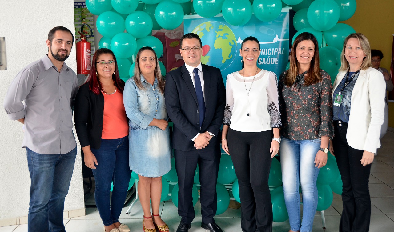 Saúde reúne profissionais e estudantes e faz exames para comemorar Dia Municipal e Internacional da Saúde Saúde reúne profissionais e estudantes e faz exames para comemorar Dia Municipal e Internacional da Saúde