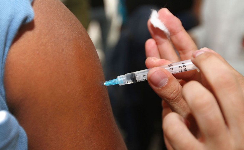 Vacinação contra gripe é ampliada para toda a população Vacinação contra gripe é ampliada para toda a população