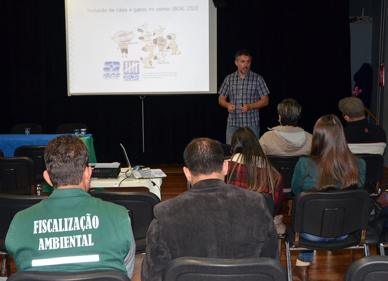Oficina de Compostagem dá sequência à Semana do Meio Ambiente Oficina de Compostagem dá sequência à Semana do Meio Ambiente